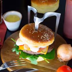 Burger Skewer 18/8 Stainless Steel with Wooden Plate 20cm Diameter