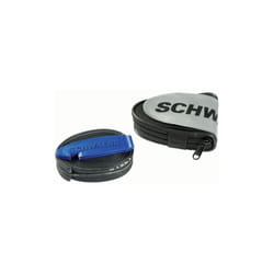 Schwalbe: Saddlebag With Accessories- -26"