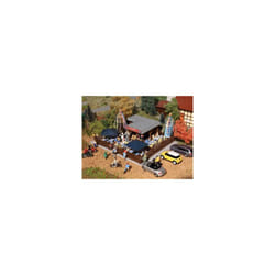 Beer Garden with Accessories Kit