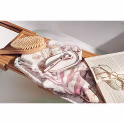 Wilkinson Sword Quattro for Women Rose Gold Razor with x 5 Blades - Additional view 4