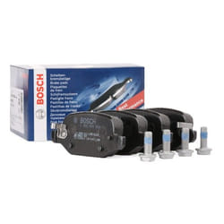BOSCH 0 986 494 934 Brake pad set Low-Metallic with acoustic wear warning with bolts/screws with accessories FIAT: 500L