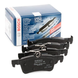 BOSCH 0 986 494 811 Brake pad set Low-Metallic with anti-squeak plate PEUGEOT: 308 II Hatchback, 308 SW 2, 308 II Box Body / Hatchback