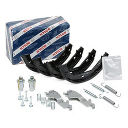 BOSCH 0 204 113 806 Handbrake Shoes with accessories BMW: 3 Touring, 3 Coupe, 3 Convertible