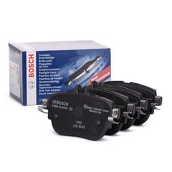 BOSCH 0 986 424 845 Brake pad set Low-Metallic MERCEDES-BENZ: E-Class T-modell, E-Class Saloon, E-Class Coupe