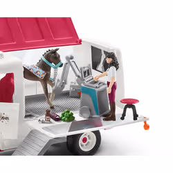 schleich Mobile Vet with Hanoverian Foal - Additional view 7