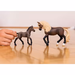 schleich HORSE CLUB Peruvian Paso Stallion - Additional view 4