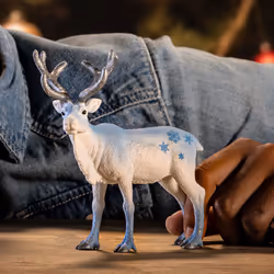 schleich WILD LIFE Limited-Edition Frosty Christmas Reindeer