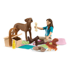 schleich HORSE CLUB Picnic Playset with Lisa