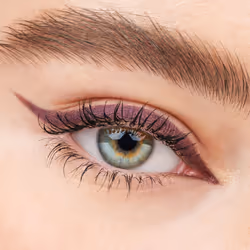 essence | Stay & Play Gel Eyeliner | Super Soft Gel-like Texture | Waterproof & Longlasting | Vegan & Cruelty Free 05 Verry Berry