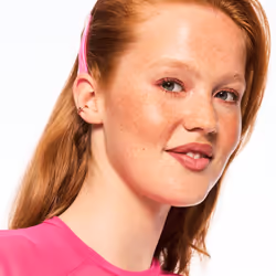 essence | Baby Got Bronze Liquid Bronzer | Lightweight  Buildable  Natural Finish with Sponge Applicator| Vegan & Cruelty Free (20 | Sunkissed Sweety)