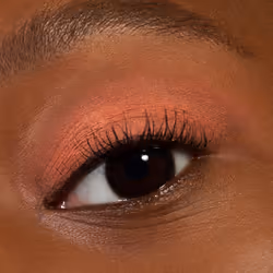 Essence Matte Liquid Eyeshadow eye shadow 3 ml 03 Peach Pop - Additional view 6