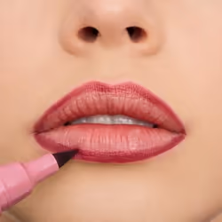 Essence line n' STAIN! TATTOO LIP LINER 01 Everyone's Nude-Pink - Additional view 7