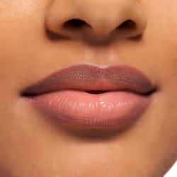 Essence POUTline soft glide 0.62 g 03 Bare Affair - Additional view 7