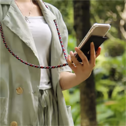 Cadorabo Lanyard Gold Necklace Case for Samsung Galaxy A51 4G / M40s TPU Silicone Cover Back Case - ROT BLAU WEISS, Samsung Galaxy A51