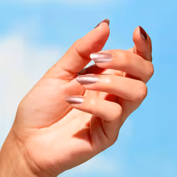 Nature Strong nail lacquer #Intentions are Rose Gold - Additional view 4