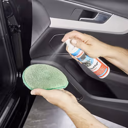 SONAX TRIM PROTECTANT MATT (300 ml) - For interior and exterior use. Thorough cleaning and intensive care of all plastic and rubber surfaces. |