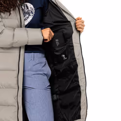 Jack Wolfskin Womens Frozen Palace Windproof Water Repellent Jacket - XS, Seal