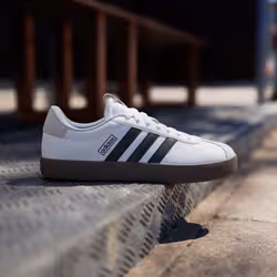 Adidas ID8797_610 athletic shoes White - Additional view 3