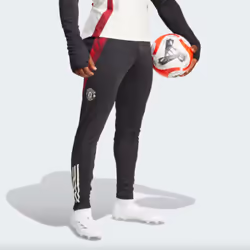2025 Man Utd Training Pants (Black) - XS