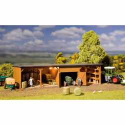 FALLER Hay bale store with workshop