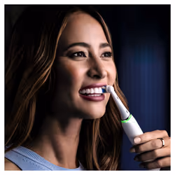 Oral-B iO Series 10 Adult Rotating-oscillating toothbrush White - Additional view 8