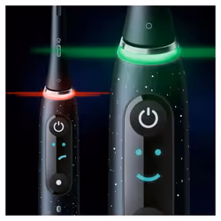 Oral-B iO Series 10 Adult Rotating-oscillating toothbrush Black - Additional view 4