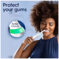 Oral-B iO4 Electric Toothbrush - White - Additional view 3