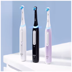 Oral-B iO4 Electric Toothbrush - White - Additional view 5