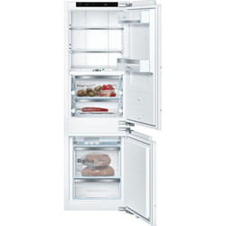Bosch Serie 8 KIF86PF30 fridge-freezer Freestanding 223 L White