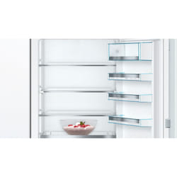 Bosch Serie 6 KIS87AFE0G fridge-freezer Built-in 272 L E White
