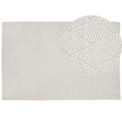 Area Rug 160 x 230 cm Off-White ERZIN