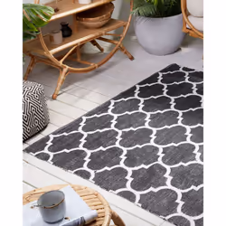 Outdoor Rug ALADANA 140 x 200 cm Black/ White Reversible