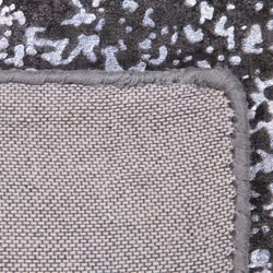 Viscose Area Rug 160 x 230 cm Grey and Silver ESEL