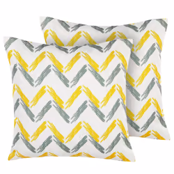 Set of 2 Outdoor Cushions AFFILE Chevron Pattern 45 x 45 cm Multicolour