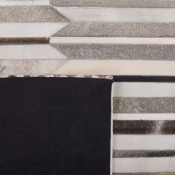 Cowhide Area Rug 140 x 200 cm Brown and Beige KULALAR