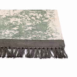 Viscose Area Rug 140 x 200 cm Green and Beige AKARSU