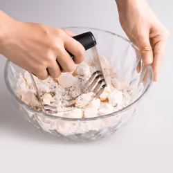 Deiss PRO Pastry Cutter - 4 Strings - Stainless Steel Pastry Blender & Dough Cutter With Non-Slip Handle
