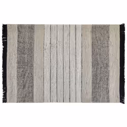 Wool Area Rug 140 x 200 cm Beige and Black YAZLIK