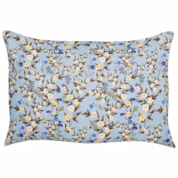 Set of 2 Outdoor Cushions VALLORIA 40 x 60 cm Blue Floral Pattern