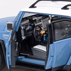 1:24 Toyota FJ Cruiser Alloy Car Model Die-cast Toy Metal Off-road Vehicle Car Model Simulation Sound and Light Children's Toy Boy Gift - black