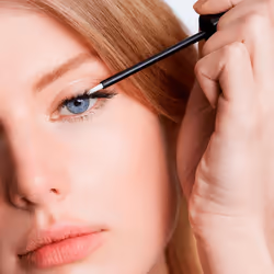 Eyelash Awakening serum 4 ml