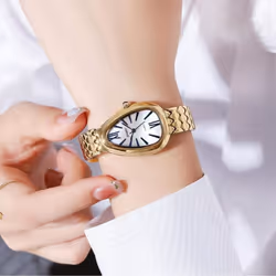 SKMEI Fashionable Personalized Snake Shaped Watch Small Dial Light Luxury Temperament Women Quartz Watch - silver