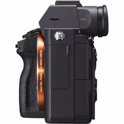 Sony α 7 III + 28-70mm MILC 24.2 MP CMOS 6000 x 4000 pixels Black - Additional view 6