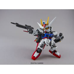 Bandai SD Gundam EX Standard Aile Strike Gundam Model Kit
