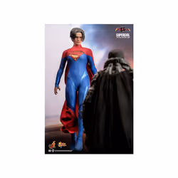 Figure Hot Toys MMS715 - DC Comics - The Flash - Supergirl