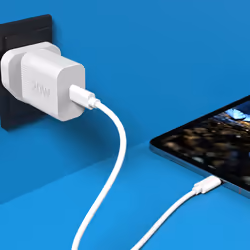 j5create JUP1420-FN 20W PD USB-C® Wall Charger - Additional view 7