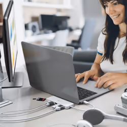 j5create JCD373-N USB-C® Lightweight Multi Adapter - Additional view 6