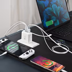 j5create JUP4370 70W GaN USB-C® 4-Port Charger - Additional view 3