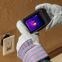 FLIR C3-X​ thermal imaging camera Vanadium Oxide Uncooled Focal Plane Arrays Black 1800 mAh 128 x 96 pixels Built-in display LCD 640 x 480 pixels - Additional view 6