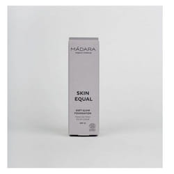 MÁDARA Cosmetics Skin Equal 30 ml liquid 70 Caramel